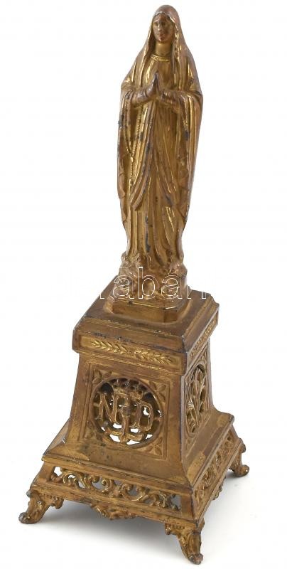 Jelzés nélkül: Szűz Mária. Francia emlék, talapzatán N de D áttört motívum. Notre de Dame. Patinázott fém. Kopott patinával és aranyozással, Párizs, 1900 körül, m: 25,5 cm
