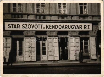 Budapest V. Star Szövött és Kendőárugyár R.T. üzlete. Sas utca 6. photo (non PC) (fa)