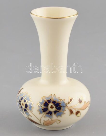 Zsolnay porcelán búzavirág mintás vázácska. Kézzel festett, jelzett, hibátlan. 11 cm