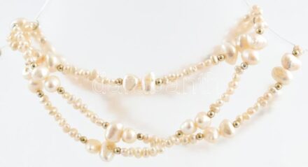 Tenyésztett gyöngy nyaklánc, h: 88 cm