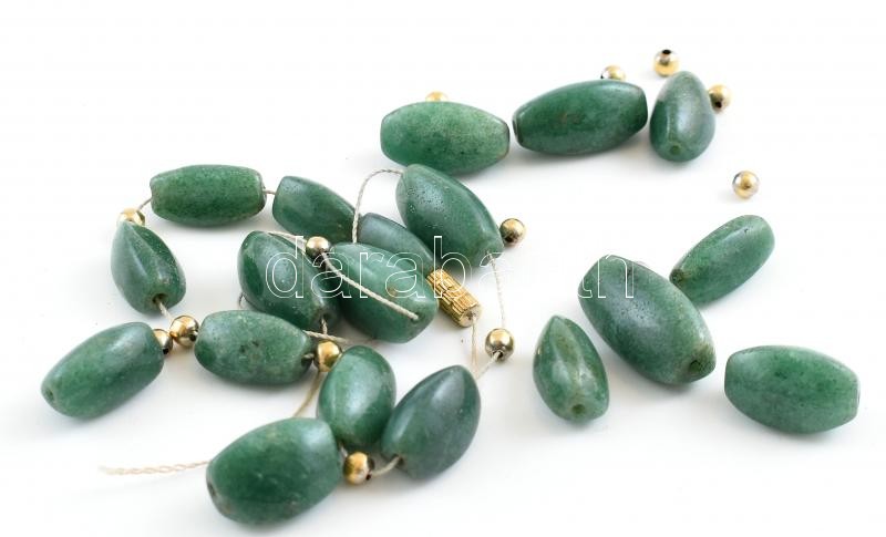 Aventurin nyaklánc, szakadt / újrafűzésre szorul, a kövek hiánytalanul megvannak, h: kb. 50 cm