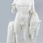 Eneret Herkules szobor, fehér, bisquit porcelán, jelzett, kardjánál sérült, m: 34 cm