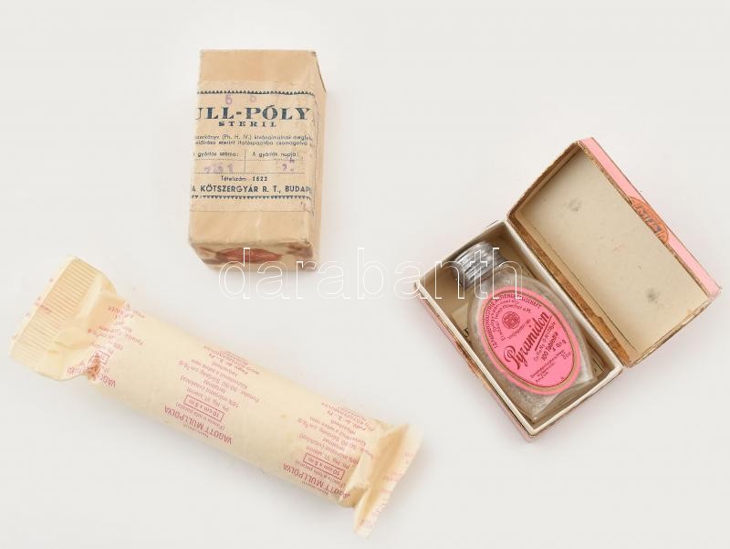 2db mullpólya és Piramidon gyógyszeres üveg eredeti dobozban.