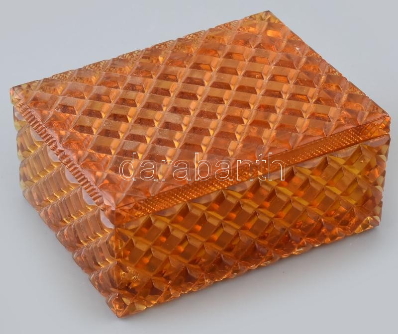 Borostyánüveg cseh doboz, kopásnyomokkal, 12x9x6cm