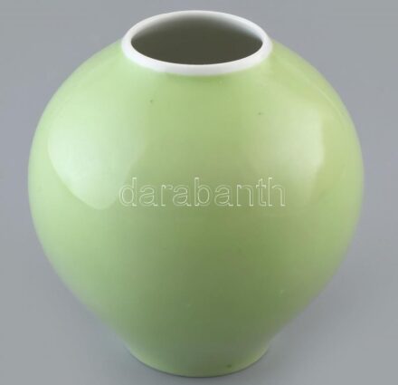 Metzler Orloff díszváza, porcelán, jelzett, kopásnyomokkal, m:11cm
