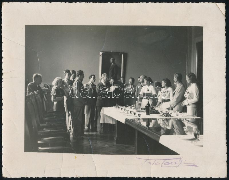 Istituto dei Ciechi Francesco Cavazza Bologna. vakok és gyengénlátók intézetébe készült 5 db csoportkép és épületfotó vegyes állapotban / Italy Institute of the blinds 5 photos, with creases - Image 3