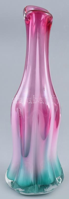Színes üvegváza, fújt, anyagában színezett, m: 28,5 cm