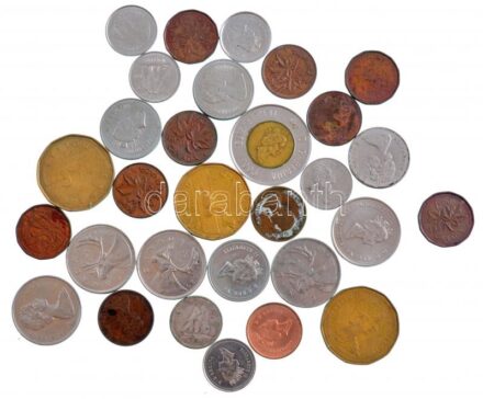 Kanada 30db-os vegyes érmetétel, közte 1966. 10c Ag 'II. Erzsébet' T:vegyes Canada 30pcs mixed coin lot, within 1966. 10 Cents Ag 'Elizabeth II' C:mixed