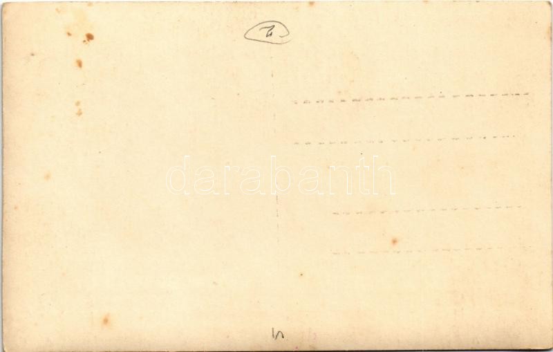 Budapest VII. Szabómunkások Szakegyesülete székháza, udvar, 'Szemét, hulladék bedobása itt' és 'A kijárat előtt álldogálni tilos' táblák. Almássy tér 2. photo - Image 2