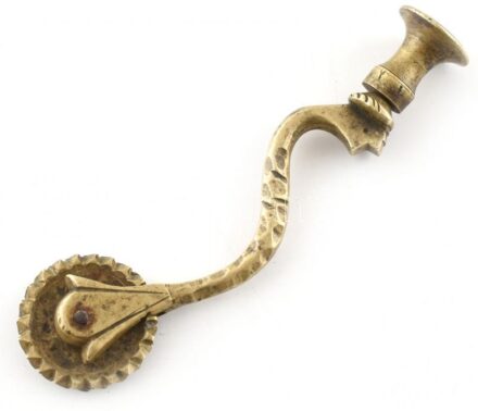 Réz derelyevágó, h: 12,5 cm