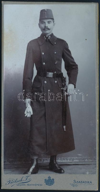 cca 1910 Katonaportré, keményhátú fotó Pietsch szabadkai műterméből, 15×7,5 cm