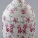 Zsolnay virágmintás porcelán váza, jelzett, kopott, m:11cm