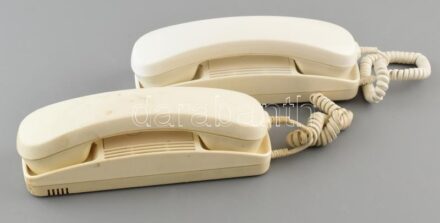 2 db újszerű állapotú kaputelefon