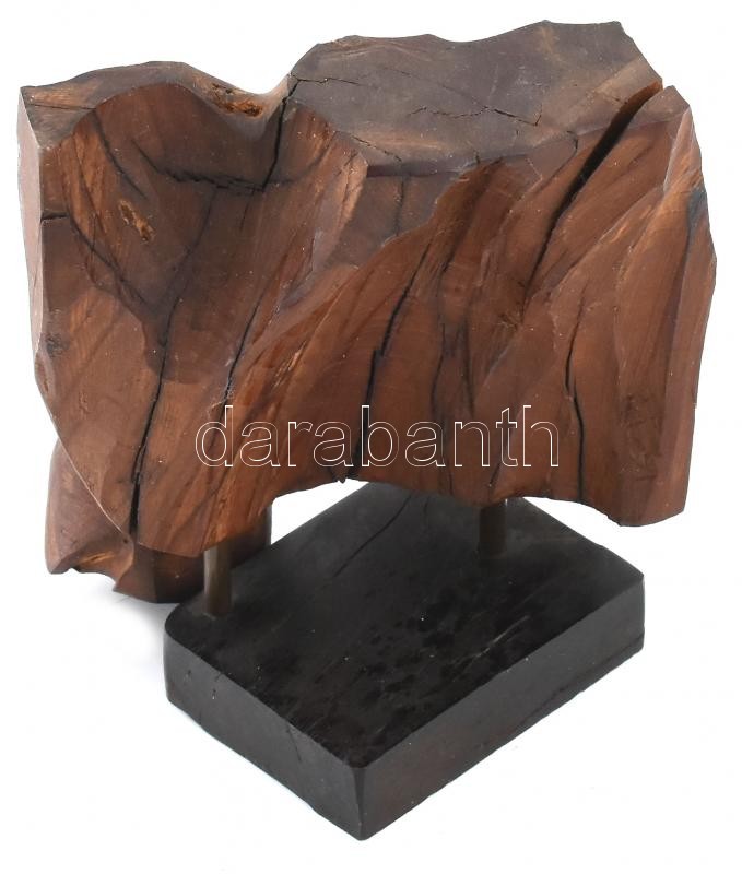 Vincefi Sándor (1952-2021): Alakok. Faragott fa, hátoldalám jelzett. Fa talapzaton. m: 13,5 cm - Image 2