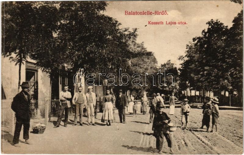1915 Balatonlelle-fürdő, Kossuth Lajos utca. Wollák József utódai kiadása (Rb)
