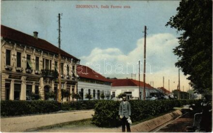 1914 Zsombolya, Jimbolia; Deák Ferenc utca, Schutz Lajos, Lippa István, Singer varrógépek, Ganz-féle villamossági rt. üzemvezetősége, Özv. Szaulich Mária üzlete, Munkás szálló és vendéglő. Perlstein kiadása / Gasthaus Hotel