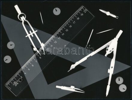 Katkó István (?- ): Fotogram III. és VI., 2 db hátoldalán feliratozott fotóművészeti alkotás, 24x18 cm