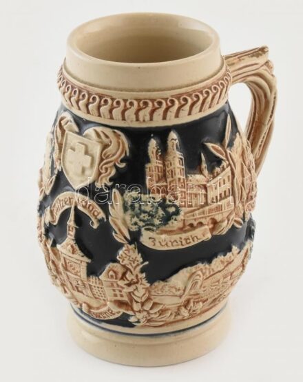 Svájci söröskorsó, porcelán, jelzett, kopott, m:13cm