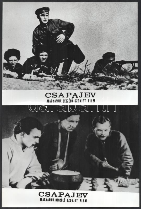 cca 1934 ,,Csapajev' című szovjet film jelenetei és szereplői, 13 db vintage produkciós filmfotó, a képek sarkán törésvonal, a film illusztrált magyar plakátját külön tételben ld. a plakátok között, 18x24 cm - Image 3
