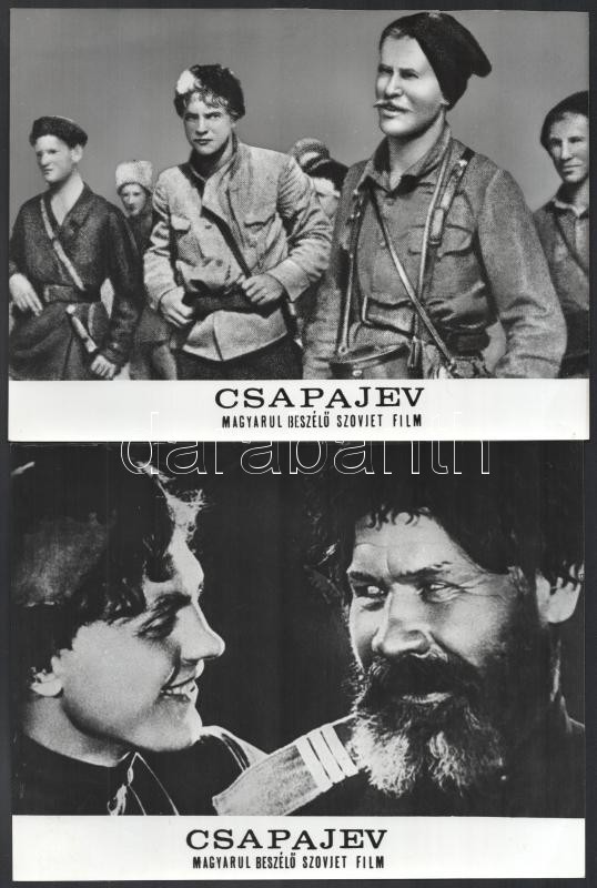 cca 1934 ,,Csapajev' című szovjet film jelenetei és szereplői, 13 db vintage produkciós filmfotó, a képek sarkán törésvonal, a film illusztrált magyar plakátját külön tételben ld. a plakátok között, 18x24 cm - Image 4