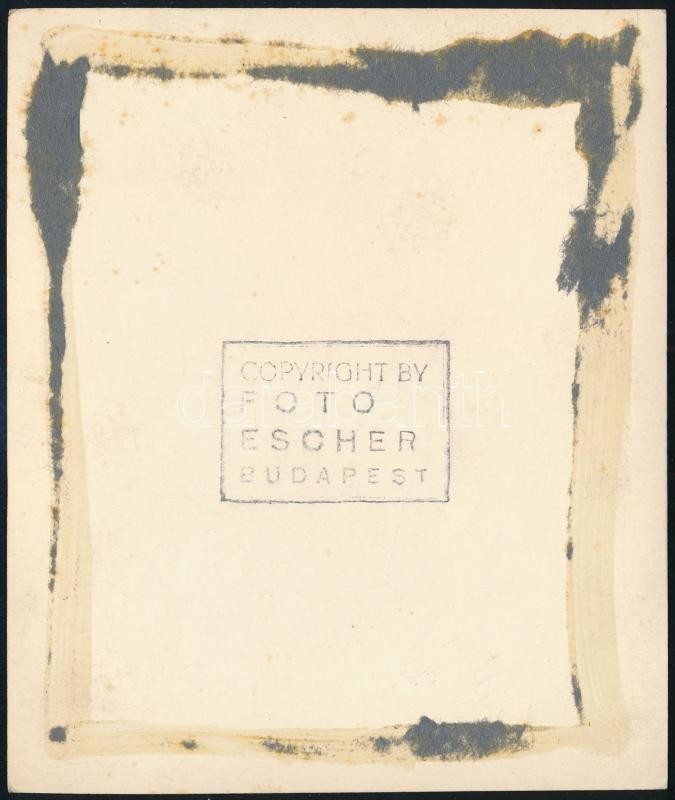 cca 1938 Escher Károly (1890-1966) fotóriporter és fotóművész pecsétjével jelzett vintage fotó (napozók), ezüstzselatinos fotópapíron, 15,3x12,8 cm - Image 2