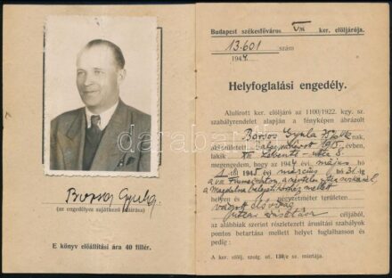 1945 Helyfoglalási engedély (fényképes igazolvány) utcai árusok és cipőtisztítók részére