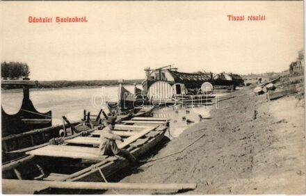 Szolnok, Tiszai részlet halászhajókkal. Állomás tőzsde kiadása