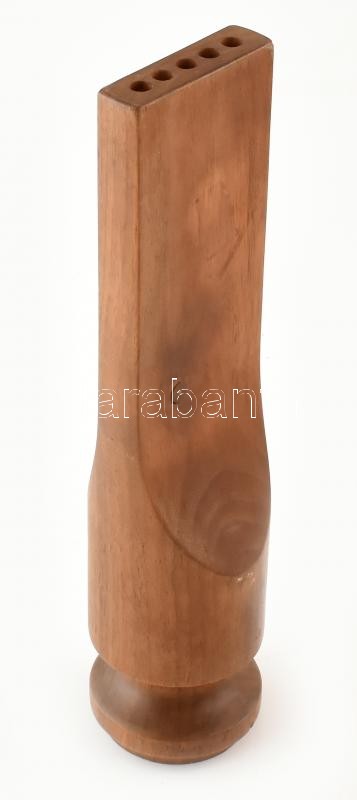 Fekete György (1932-2020): Absztrakt forma, 1969. Faszobor. Jelzett az alján. Apró kopásnyomokkal. m: 31 cm, d: 7 cm