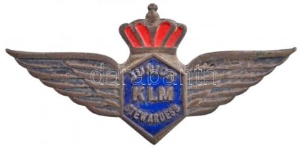 Hollandia ~1950. 'KLM Junior Stewardess' zománcozott fém jelvény T:2- patina, ü. Netherlands ~1950. 'KLM Junior Stewardess' enamelled metal badge C:VF patina, ding