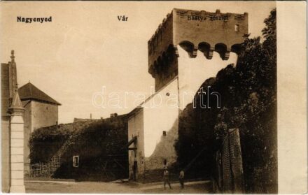Nagyenyed, Aiud; vár, bástya részlet. Földes Ede kiadása / castle, bastion tower (EK)