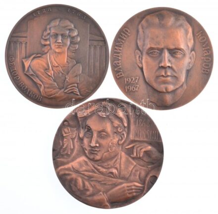 Szovjetunió ~1960-1970. 3 db bronzozott Al plakett, közte 'Fjodor Grigorjevics Volkov 1728-1763' (102mm) + 'Gioachino Antonio Rossini 1792-1868' (110mm) + 'Vlagyimir Mihajlovics Komarov 1927-1967' (100mm) T:1-,2 kopott bronzozás Sovietunion