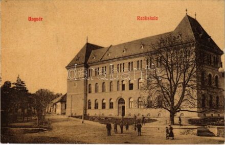 1910 Ungvár, Uzshorod, Uzhhorod, Uzhorod; Reáliskola. W.L. (?) 14. / school (EK)