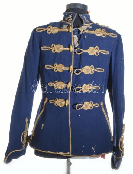 M. kir. honv. 1892M huszár tiszti attila, századosi rendfokozat jelzéssel. Erősen sérült / Hungarian officer uniform, damaged