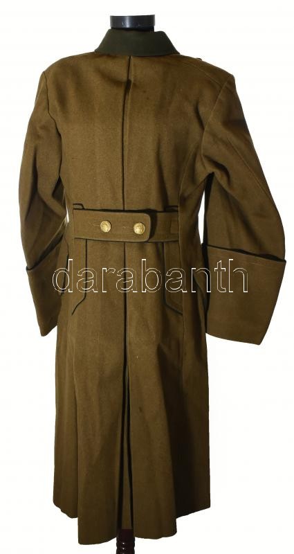 M. kir. honv. 1938M műszaki tiszti köpeny, hadnagyi rendfokozat jelzésekkel. megkímélt, szép állapotban. / Hungarian technical officer uniform, - Image 4