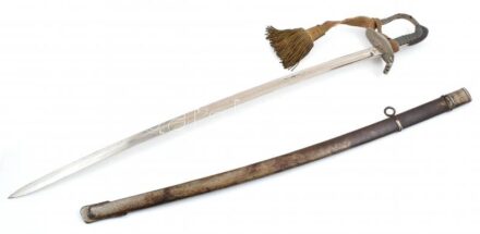 k.u.k. 1861M gyalogostiszti kard tiszti kardbojttal. H. Fischer Prag gyártói jelzéssel a pengén. / Infantry sword.
