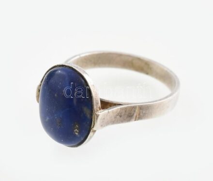 Ezüst (Ag) gyűrű, lápis lazuli kővel 2,9 g m:53
