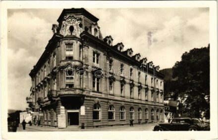 1952 Trencsénteplic, Trencianske Teplice; Liecebny dom 'Vlára' / Hotel Vlára szálloda és étterem / spa, hotel, restaurant, automobile
