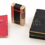 1955 Dupont öngyújtó, jelzett, eredeti dobozában, papírral, szép állapotban