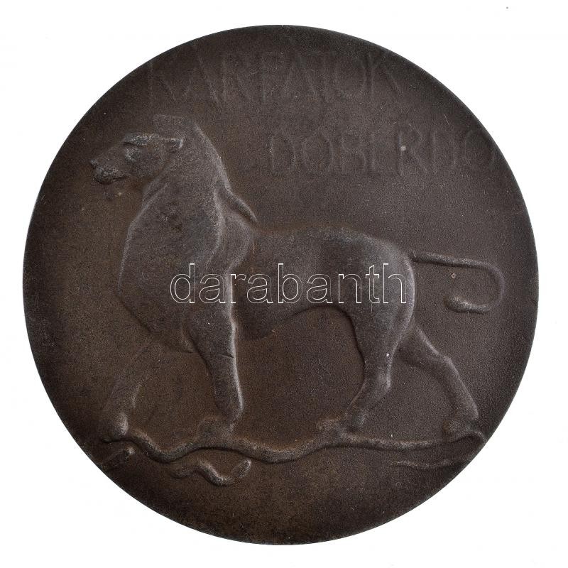 Osztrák-Magyar Monarchia ~1918. 'József főherceg / Kárpátok, Doberdo' Zn emlékérem (59,5mm) T:2 / Austro-Hungarian Monarchy ~1918. 'Archduke Joseph / Carpathians, Doberdo' Zn commemorative medallion (59,5mm) C:XF,VF - Image 2