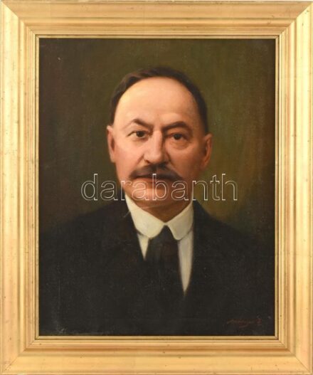 Mányai József (1875-?): Férfi portré. Olaj, vászon. Jelzett. Javított. Apró sérüléssel (benyomódással). Dekoratív fakeretben, 50×40cm