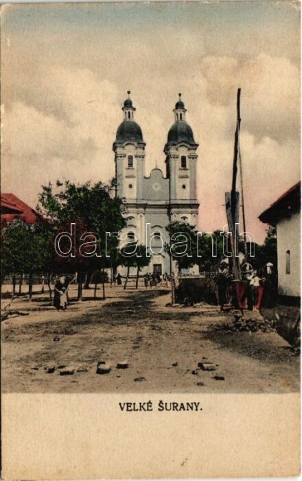 Nagysurány, Velké Surany; Fő tér, templom / main square, church (EK)