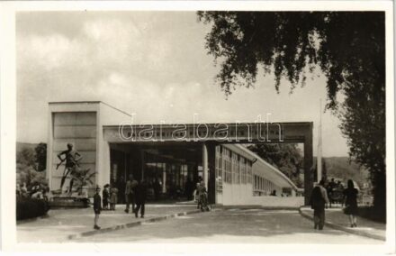 Pöstyén, Piestany; Lamac barlí z kol. mostu / fürdő, híd / spa, bridge