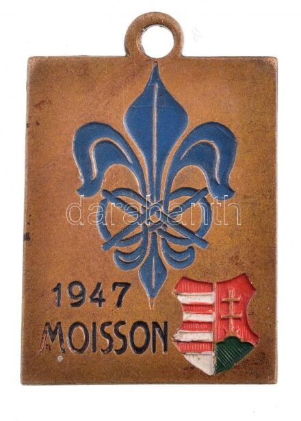 1947. 'Moisson 1947' festett bronz medál füllel az 1947-es Cserkész Dzsembori magyar résztvevői számára (29x23mm) T:1- / Hungary 1947. 'Moisson 1947' painted bronze medallion with ear for the World Scout Jamboree's hungarian participants