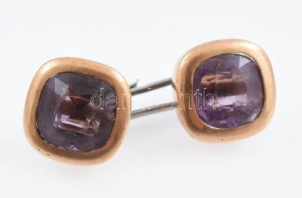 Arany (Au) 14 K mandzsettagomb párban ametiszttel, jelzett, 1,2×1,2 cm, bruttó: 5,1 g