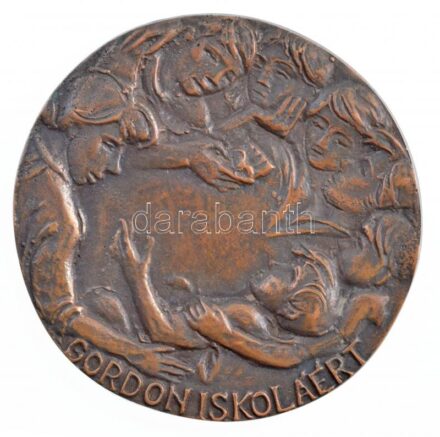 DN 'Gordon Iskoláért' egyoldalas, öntött bronz emlékérem (~113-115mm) T:1-