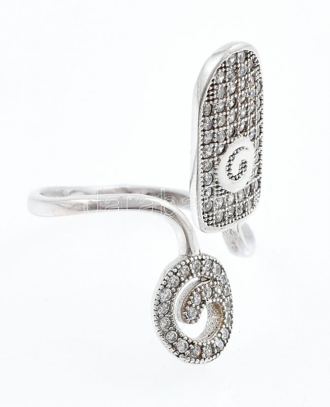 Ezüst(Ag) extravagáns gyűrű, jelzett, deformációval, méret: 53, bruttó: 3,1 g