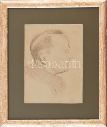 Olvashatatlan jelzéssel: Férfi portré (hátoldalán tömegjelenet). Ceruza, papír, jelzett, foltos, kissé sérült. Üvegezett fakeretben. 20×14,5 cm