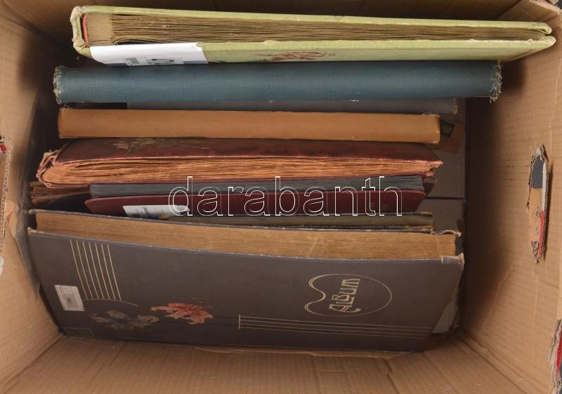 9 db szép állapotú nagyobb méretű régi szecessziós képeslapalbum dobozban / 9 Art Nouveau postcard albums in good condition in a box
