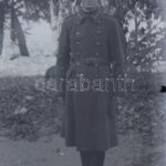 cca 1920-1940 Katonaportrék a Horthy-korszakból (közte színezettek, sérült is), 20 db negatív üveglemezen, 9x6 cm körül - Image 2