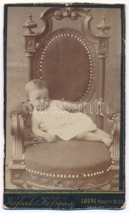 cca 1895 Babaportré, keményhátú fotó Kossak és Kofsyna lugosi műterméből, 10,5×6,5 cm